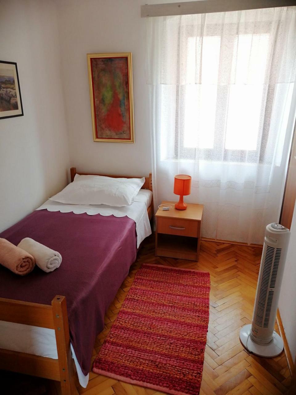 House Lotties Villa Stari Grad  Bagian luar foto