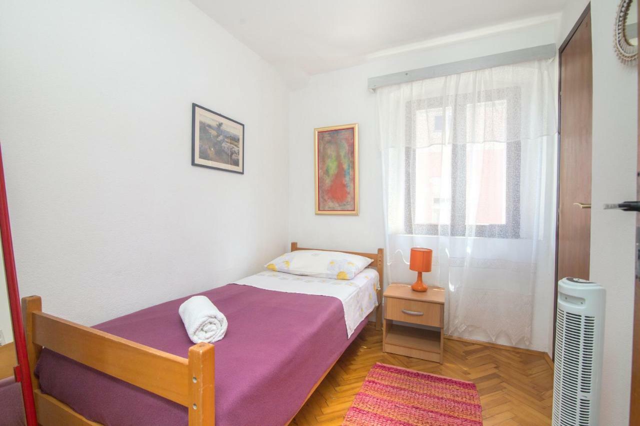 House Lotties Villa Stari Grad  Bagian luar foto